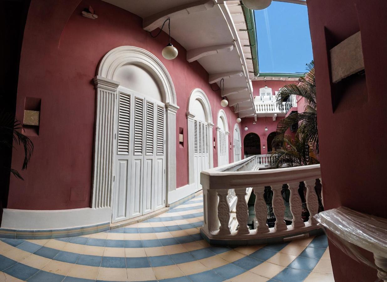 Casa Movida Hostel Cartagena Exterior photo